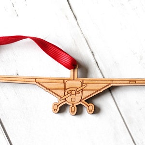 Cessna 150 ornament, wooden, laser cut, front view, pilot gift, private plane, airplane ornament
