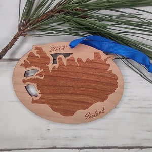 Adorno de madera de Islandia, Navidad, personalizado, adorno personalizado, Reykjavik, Ring Road, vikingos, auroras boreales, Keflavik
