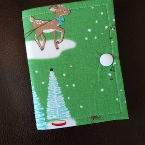 Green winter ort book/thread catcher/ort catcher/ort saver/project pal/thread bed/ort holder/xstitch accessory/cross stitch gift/stitch gift