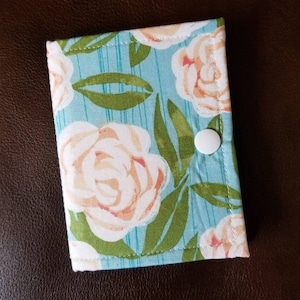 aqua bloemen ort boek / draadvanger / ort catcher / ort saver / project pal / draad bed / ort houder / xstitch accessoire / kruissteek geschenk / stitchy gift