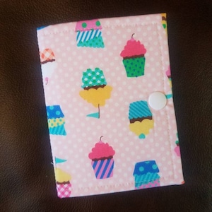 Rosa Cupcake Ort Buch/Fädelfänger/Ortsschoner/Projekt pal/Fädelbett/Ortshalter/Kreuzstich Geschenk/Maschengeschenk