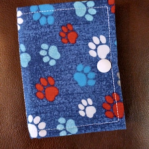 Paw print ort book/thread catcher/ort catcher/ort saver/project pal/thread bed/ort holder/xstitch accessory/cross stitch gift/stitchy gift