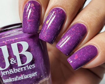 Lose Some Wait - purple nail polish with iridescent and color shifting flakies - Jen & Berries New Year's Resolutions