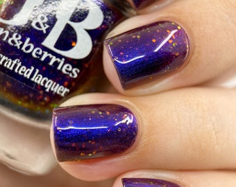 Deviled Eggplant - Blue/Purple/mauve multichrome nail polish with chameleon glitter perfect for Thanksgiving. Handmade by Jen & Berries