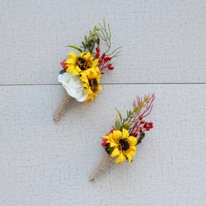 Sunflower boutonniere Yellow red boutonniere Sunflower Groom boutonniere Rustic Wedding accessories