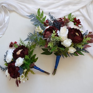 Bouquet blanc marine Bourgogne Petit bouquet boho Fleurs de soie d’hiver Bouquet de mariage boho Faux bouquet bordeaux