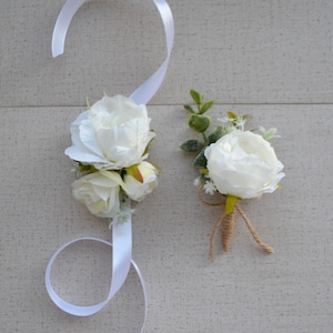 Weißes Hochzeitsarmband Corsage Weiße Boutonniere Boho Hochzeit Accessoires Weißer Bräutigam Boutonniere