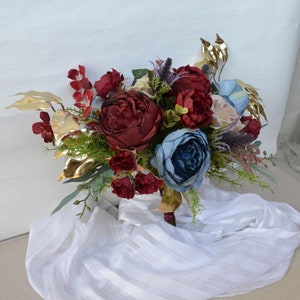 Ramo de novia boho burdeos azul marino dorado Ramo de novia burdeos dorado Ramo de novia pequeño Ramo de eucalipto