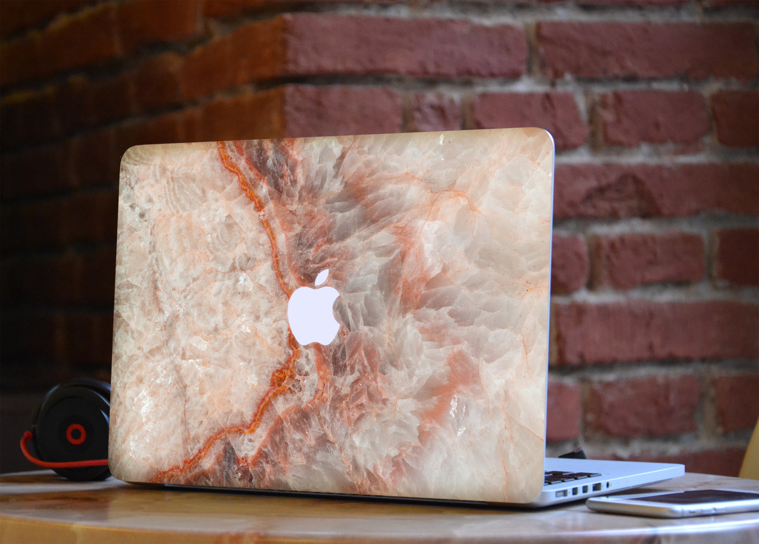 macbook 11 inch gold