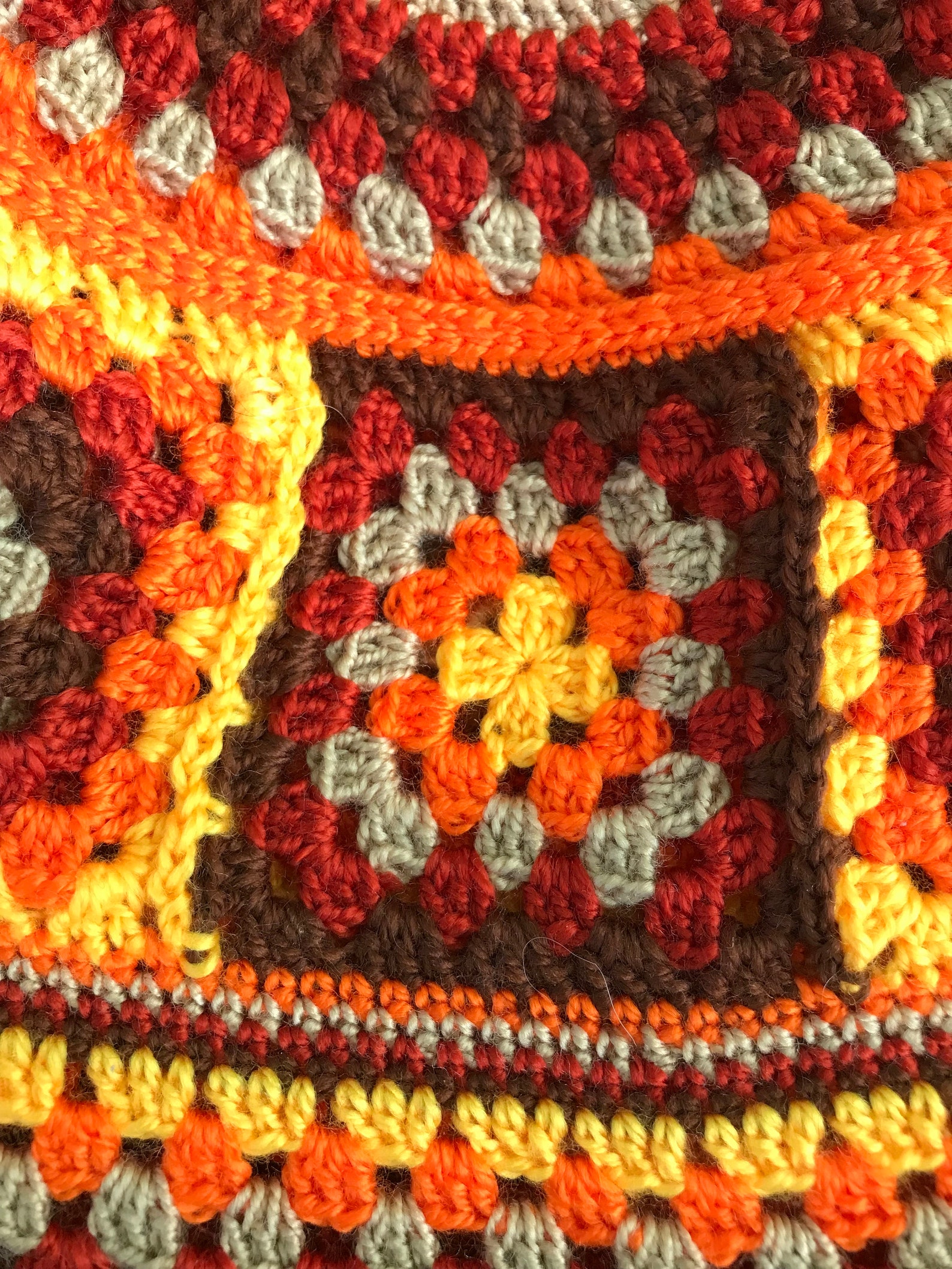 Cappello da pescatore all'uncinetto a righe rosa e rosse | Tétè Accessori Artigianali – Tétè Handmade Accessories
