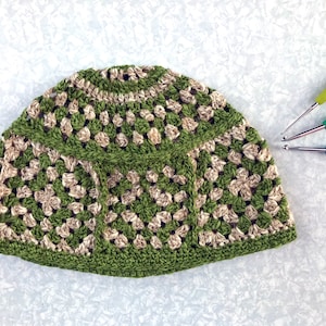 Linen and cotton hat with a tile pattern, Beige and military green crochet hat, Autumn hat, Autumn hat