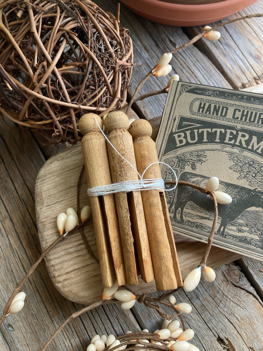 Vintage Clothespins Tierer Tray Decor / Vintage Laundry Room/ Primitive ...
