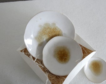 Set of 3 ceramic jewelry bowls - amber