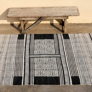 8x10 feet Indian rugs cotton rug, woven rug, area rugs for sale, decor rug, rustic rugs, decorative rug, rugs, Bohemian rugs, indian rugs