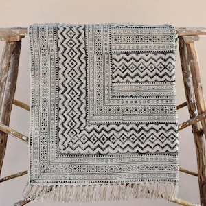 Large Indian rugs cotton rug, woven rug, area rugs for sale, decor rug, rustic rugs, decorative rug, rugs, Bohemian rugs, indian rugs,