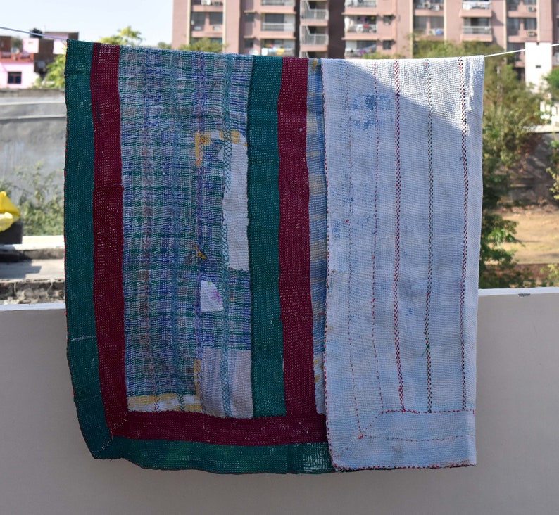 Indian Handmade sari throw Kantha Quilt Bedspread Throw Cotton Blanket Gudari twin patch quilt kantha quilt kantha