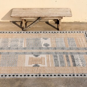 8x10 feet Indian rugs cotton rug, woven rug, area rugs for sale, decor rug, rustic rugs, decorative rug, rugs, Bohemian rugs, indian rugs