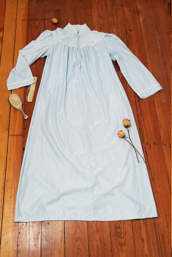 Vintage Reposé zip-front nightdress dressing gown - image 2