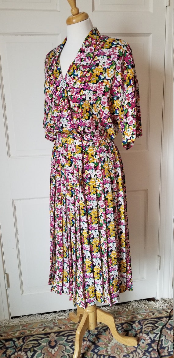 Vintage chaus clothing sale