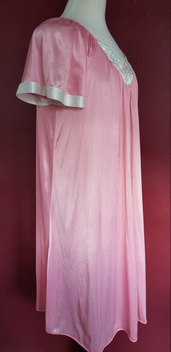 Vintage 1980s pink babydoll nightdress with embro… - image 7