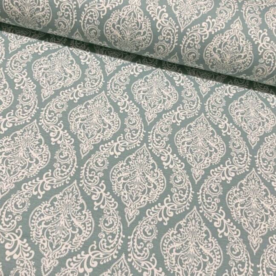 Tessuto da tappezzeria damascato a colori tagliato su misura