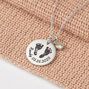 Mothers Day Gift For Mother, New Mom Necklace With Birthstone, First Mom Gift, Handprint Necklace, Baby Handprint Gift, New Mom Gift