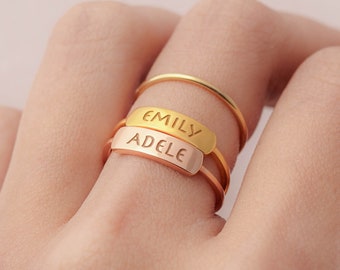 Anillo de nombre personalizado - Anillo de nombre de madre - Anillo de mamá con nombre grabado - Anillo de nombre delicado - Anillos apilables con nombres - Regalos de mamá