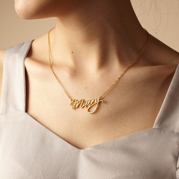 Script nameplate best sale necklace