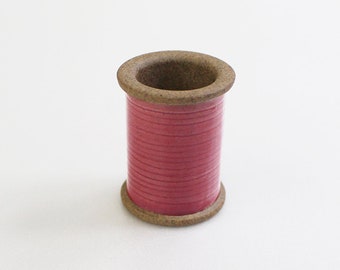 Cohana - Magnetic Spool of Hasami Ware