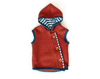 Fulled vest customizable