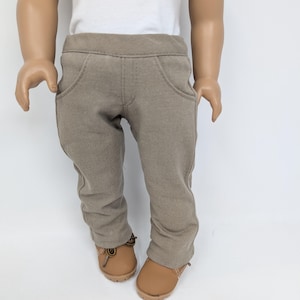 18 inch doll clothes. Doll pants. Fits like American doll clothing. 18 inch doll clothes.  Brown pants