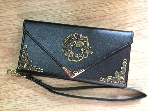 alice in wonderland wallet