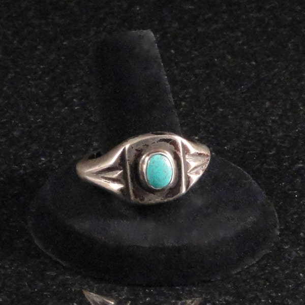 Heavy Sandcast Turquoise & Silver Ring Size 11, Vintage c1940s