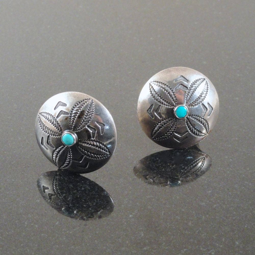 アクセサリー Navajo Turquoise Concho Earring Vintage Navajo Turquoise and Sterling Silver Concho Earrings