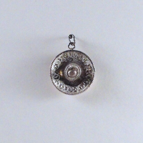 Vintage Mexican Sombrero Charm, Mexican Hat Penda… - image 7