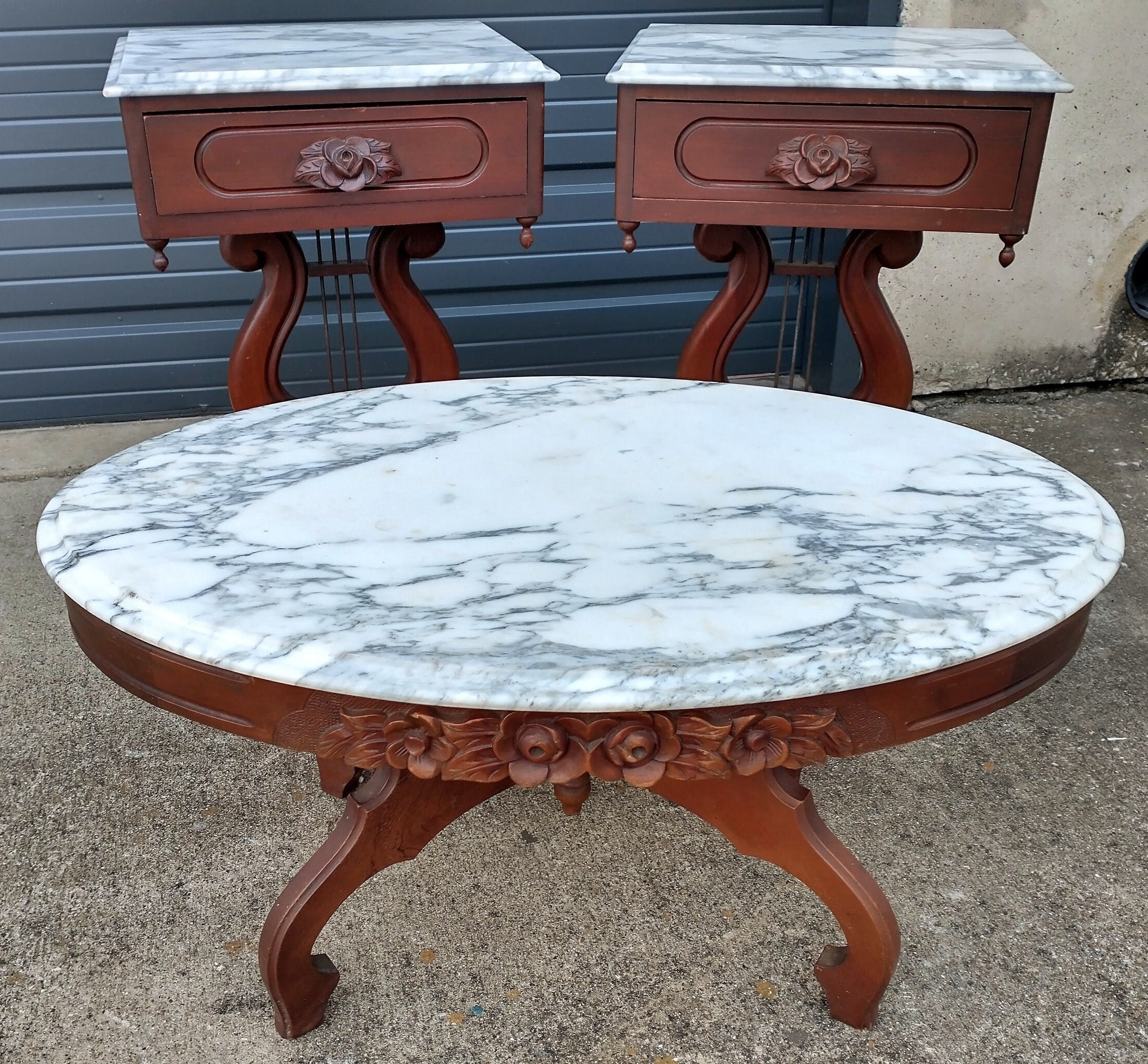 Victorian marble on sale coffee table