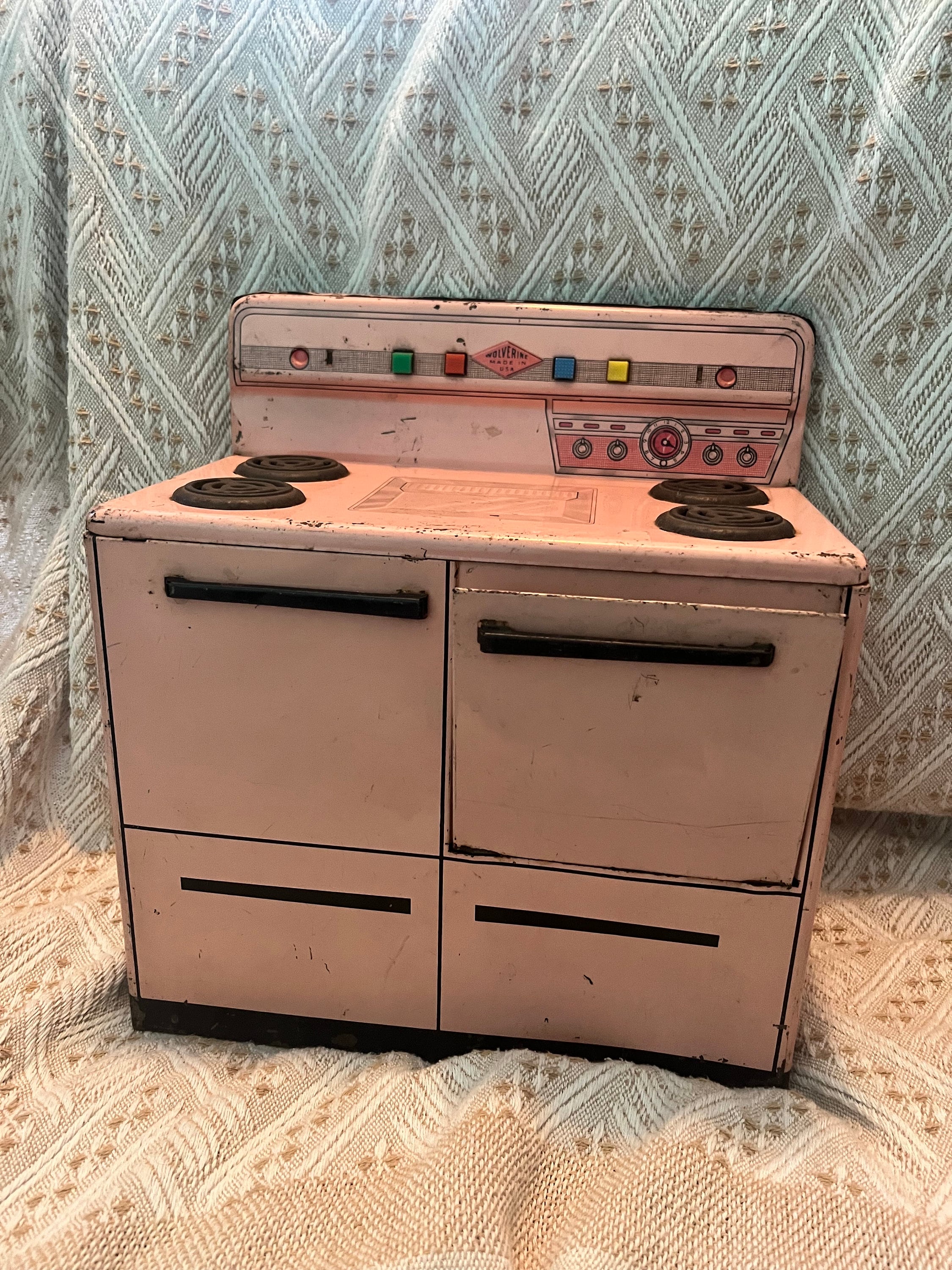 Wolverine Pink Stove - Etsy