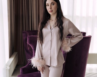 Cappuccino bride pajama set, Pajamas with feathers, Pajamas with feather trim, Bridal pj, Bridesmaid pj pants, Pajama set bridesmaid