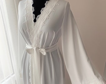 Bata de novia de encaje color marfil, bata de boda, bata de seda para la novia