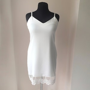 Nightgown with lace, ivory nightdress, bridal nightgown, honeymoon night dress, bridal lingerie, sleepwear, wedding nightgown