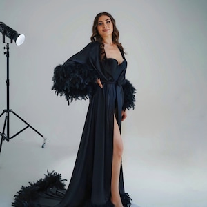 Black feather robe, boudoir robe, feather robe, bride robe with train, bridal robe long, black lingerie, double feathers sleeves