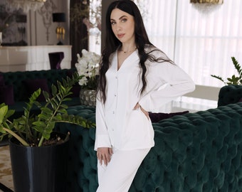 White pajamas set for bride, Wedding satin pajamas, Bridal PJS, Bridesmaid Pajamas,  Long silky pajamas, Women&#39;s Pj Sets, Bridal Shower
