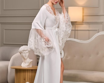 Bridal robe lace, Wedding robe with train, Long bridal robe, Sheer robe, Ivory dressing gown, Kimono robe, Bridesmaid robes, Bridal lingerie