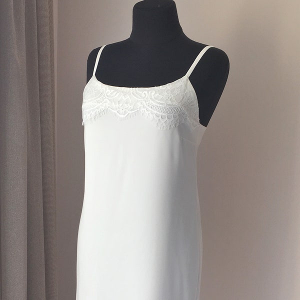 Chemise de nuit blanche, chemise de nuit de mariée, déshabillé, chemise de nuit, lingerie de mariée, chemise de nuit de mariée en dentelle, nuisette, chemise de nuit de mariage, chemise de nuit en satin