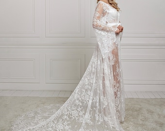 Long lace robe, bridal robe with train, maxi bridal robe, bridesmaid robe, dressing gown, chantilly lace, boudoir robe, sheer robe