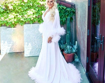 Feather bridal robe, Boudoir robe, Maxi bridal robe, Long bridal robe, White robe with train, Bride robe feathers