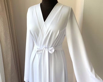Maxi bridal robe, White long bride robe, Floor length robe, Wedding day