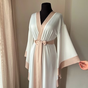 Long robe bridal, Floor length robe, Bridal kimono robe, Kimono robe women, Wedding day, Silk robe, Ivory dressing gown, Bridal lingerie