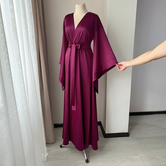 Purple bridal kimono, Silk dressing gown, Long satin robe, Bridal lingerie, Bridesmaid gift