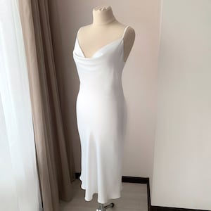 Chemise de nuit pour femme, chemise de nuit pour mariée, nuisette de mariage, chemise de nuit en satin de soie, lingerie lune de miel, nuisette mariage, lingerie de mariée